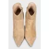 Ankle boots with a square back
