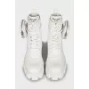 Monolith boots made of leather and textile