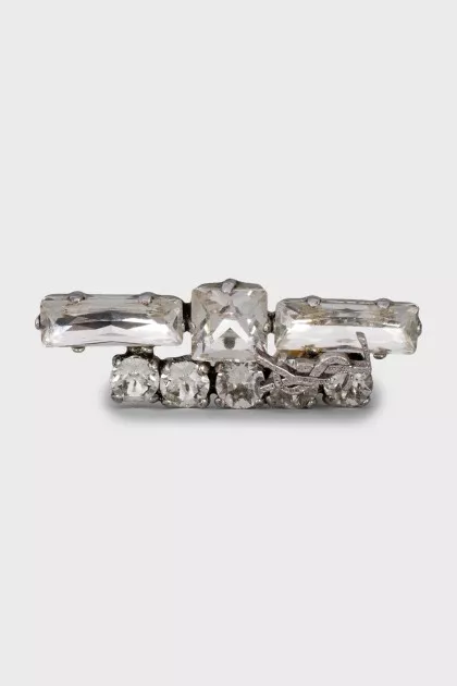 Clip earring with crystals