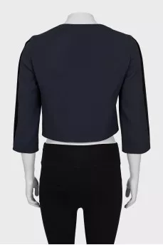 Cropped jacket with buttons