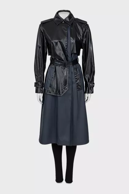 Cloak with a blue belt
