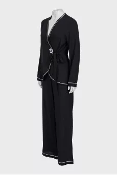 Wrap-around pants and cardigan suit