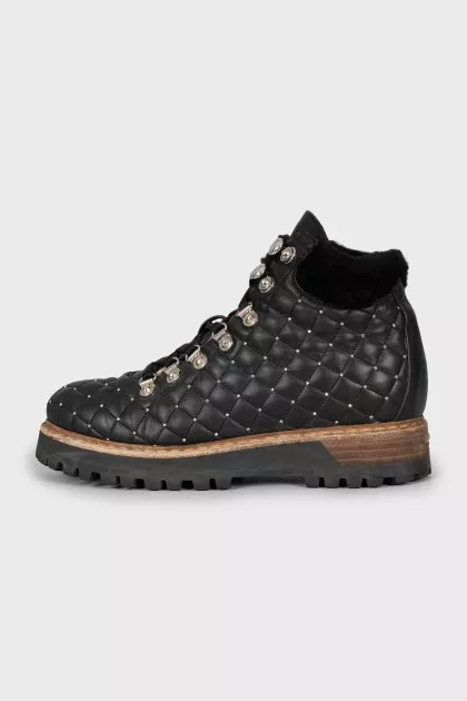 Quilted leather boots
