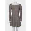 Fitted dress in a checkered pattern