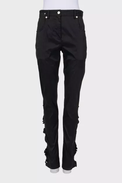 Black pants with tag