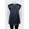 Silk blouse decorated with a bow