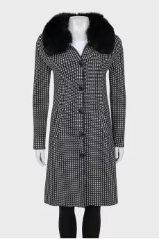 Black and white coat with fur