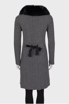 Black and white coat with fur