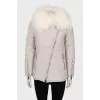 Fitted jacket with fur