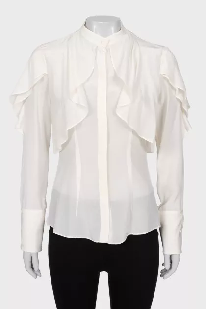 Silk blouse with ruffles on the sleeves