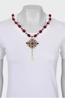 T-shirt decorated with crystals