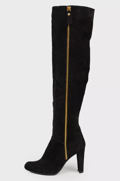 Black suede boots