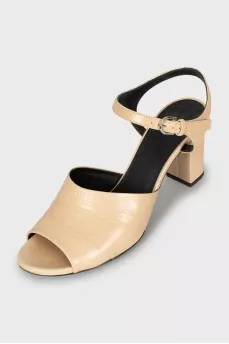 Beige leather sandals