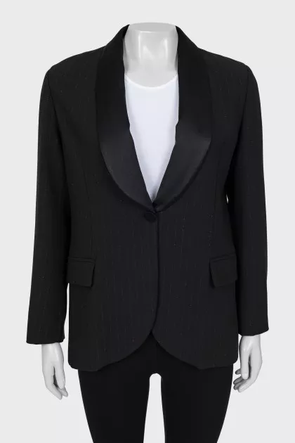 Single-breasted jacket with tag