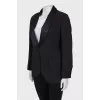 Single-breasted jacket with tag