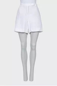 High waisted shorts in white