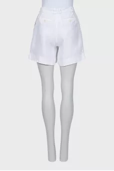 High waisted shorts in white