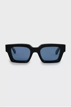 Wide frame sunglasses
