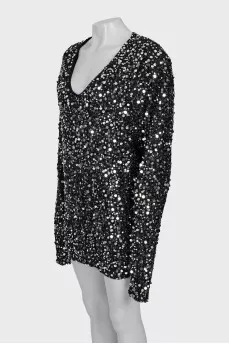 Slim fit dress with sequins