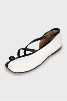 Tabi leather shoes