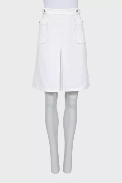 White skirt with gold fittings