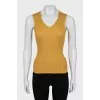Golden fitted tank top