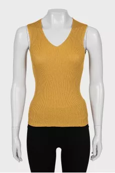 Golden fitted tank top