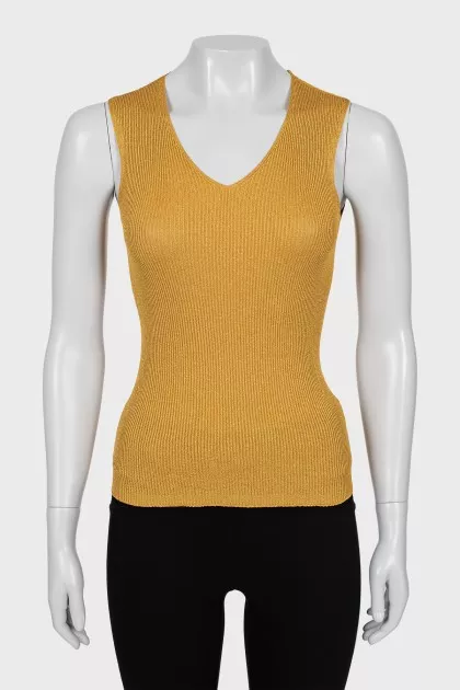 Golden fitted tank top