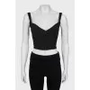 Short top with zip