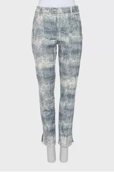 Blue and white jeans