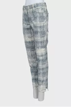 Blue and white jeans