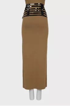 Patent leather belt with tag