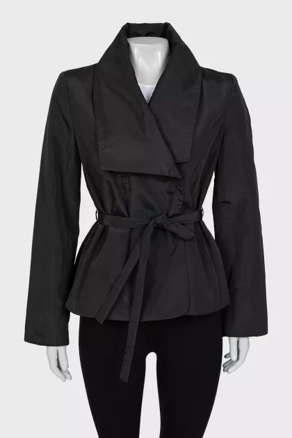 Jacket with button and belt