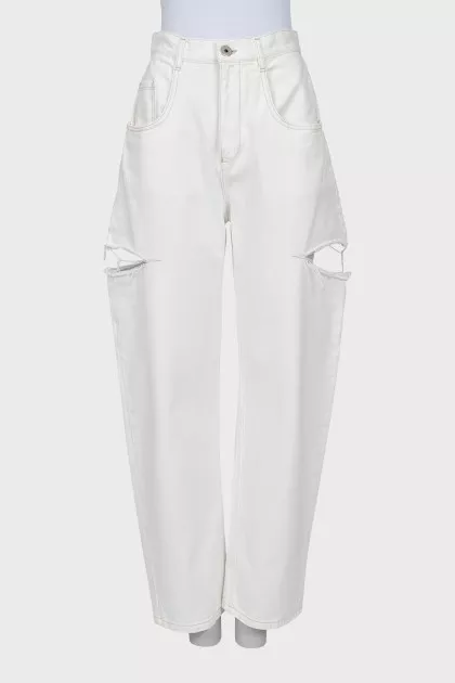 White jeans with side slits