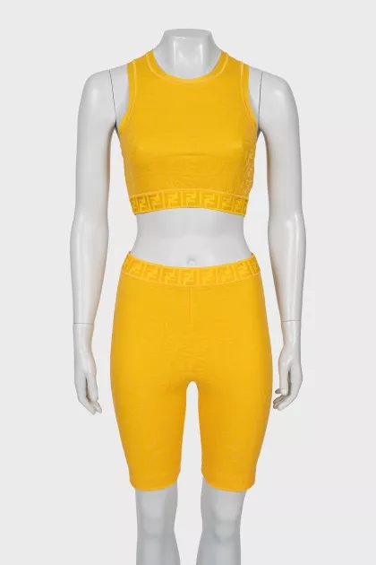 Top and shorts suit