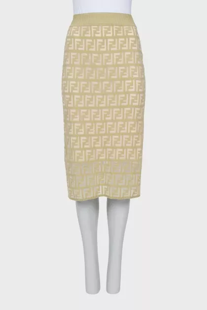 Straight skirt with lining