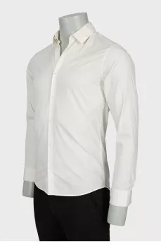 Men's shirt with branded embroidery with tag