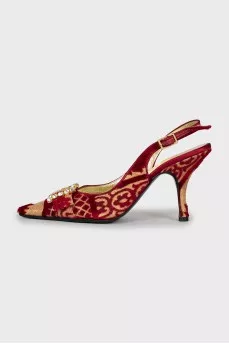 Vintage shoes with a figured heel