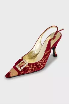 Vintage shoes with a figured heel