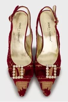 Vintage shoes with a figured heel