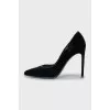 Velvet pumps with heels