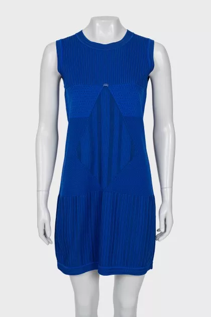 Dress with relief pattern in blue