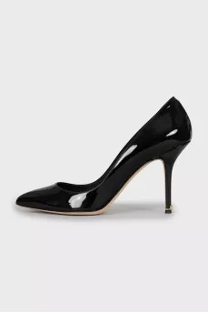 Black patent leather shoes