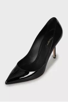 Black patent leather shoes