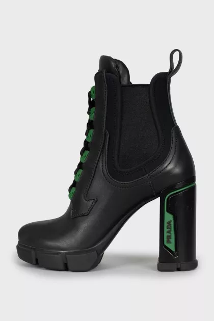 Monolith ankle boots