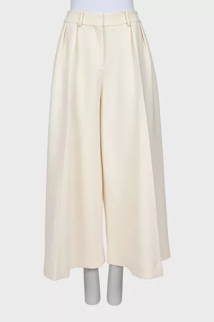 Wide leg white pants