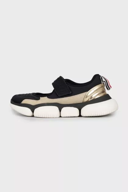 Open top velcro sneakers