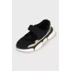 Open top velcro sneakers