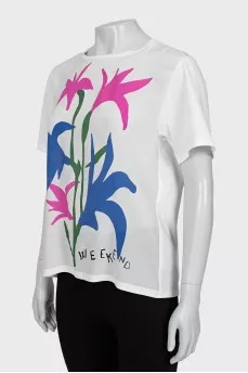 White T-shirt with floral print