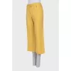 Cropped trousers in yellow